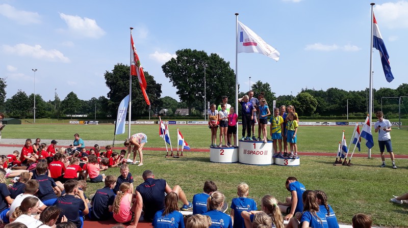 n_Prijsuitreiking Braktrofee meisjesteams.jpg